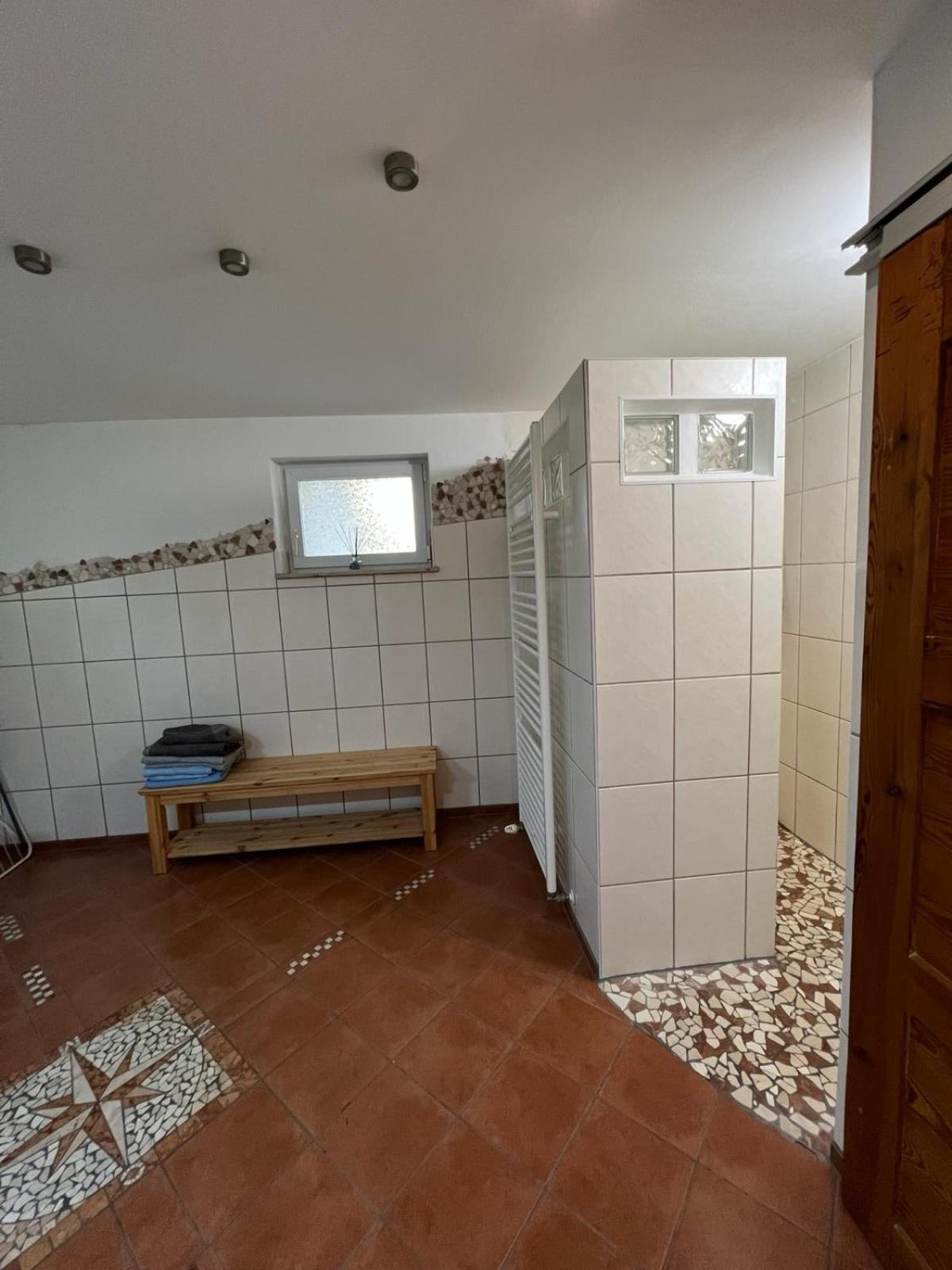 Haus Am Berzdorfer See - 3 Schlafzimmer - Ganzes Haus Zur Alleinnutzung - Terrasse - Hochwertige Ausstattung Gorlitz Ngoại thất bức ảnh