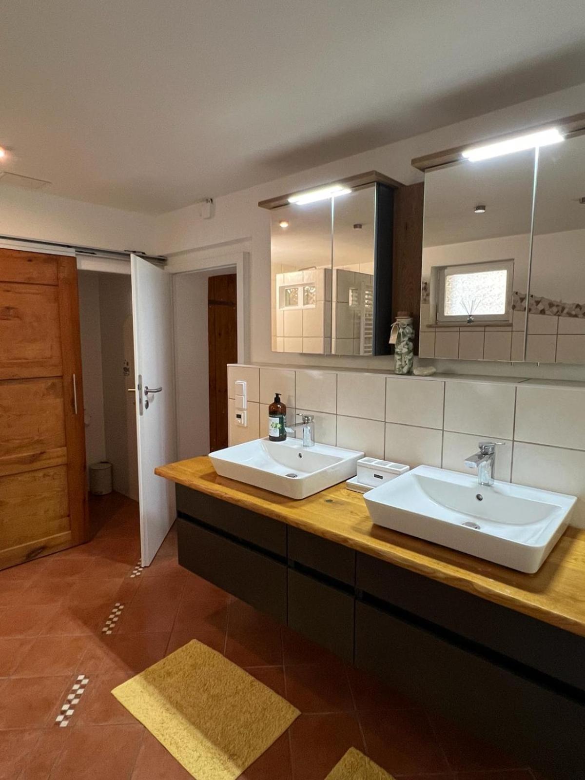 Haus Am Berzdorfer See - 3 Schlafzimmer - Ganzes Haus Zur Alleinnutzung - Terrasse - Hochwertige Ausstattung Gorlitz Ngoại thất bức ảnh