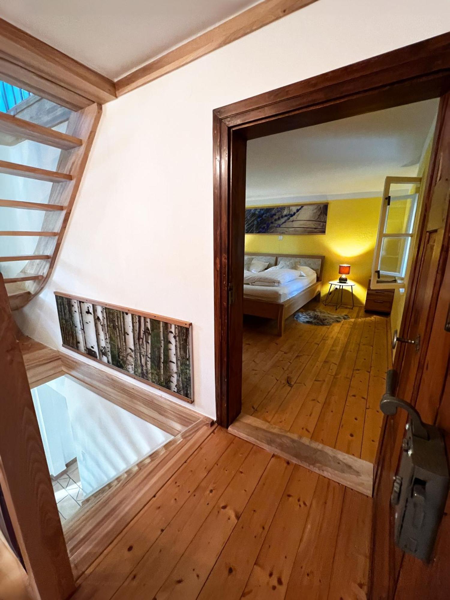 Haus Am Berzdorfer See - 3 Schlafzimmer - Ganzes Haus Zur Alleinnutzung - Terrasse - Hochwertige Ausstattung Gorlitz Ngoại thất bức ảnh